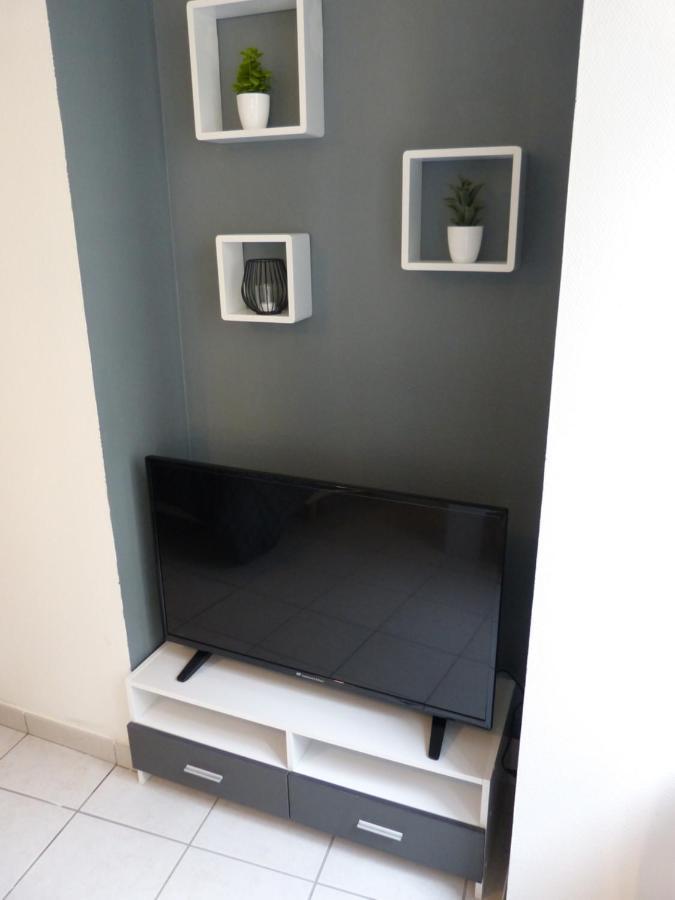 Appartement 1 Cherbourg Centre Avec Netflix Et Wifi ภายนอก รูปภาพ